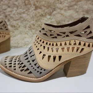 Jeffrey Campbell Faviola booties